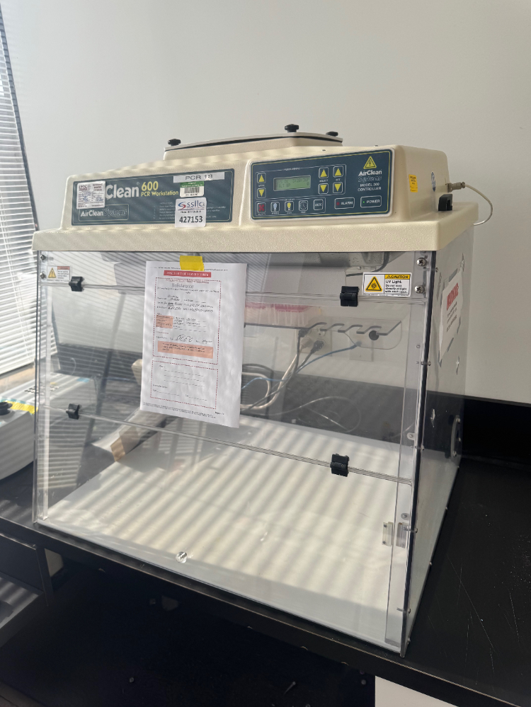 Image of AirClean 600 PCR Workstation